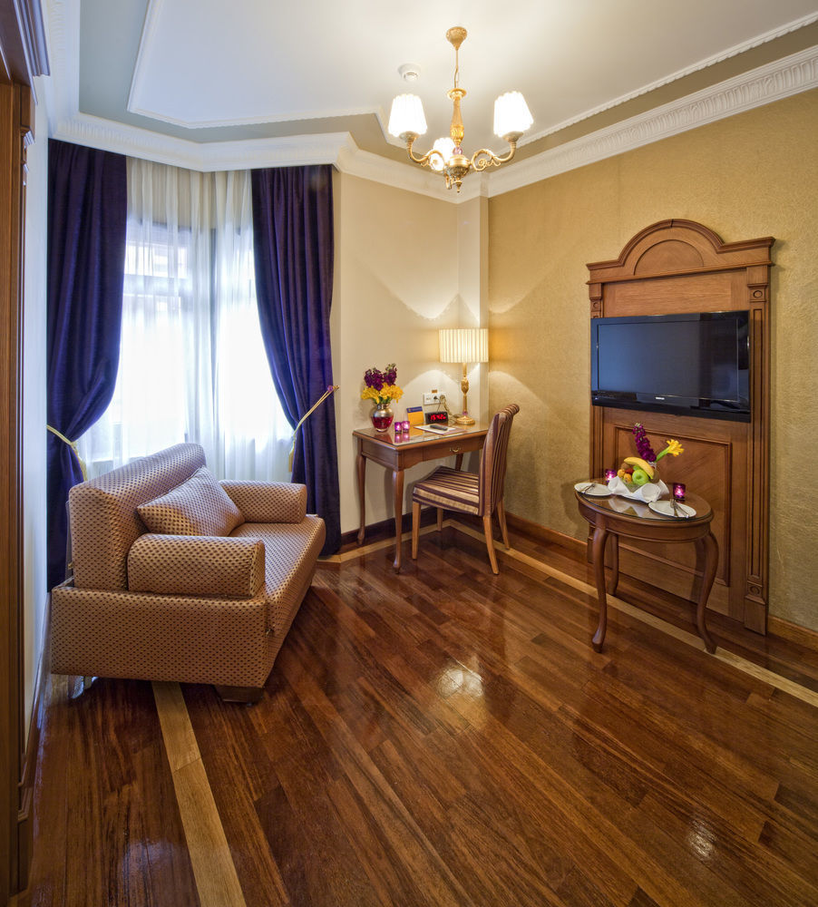 Glk Premier Acropol Suites & Spa Istanboel Kamer foto